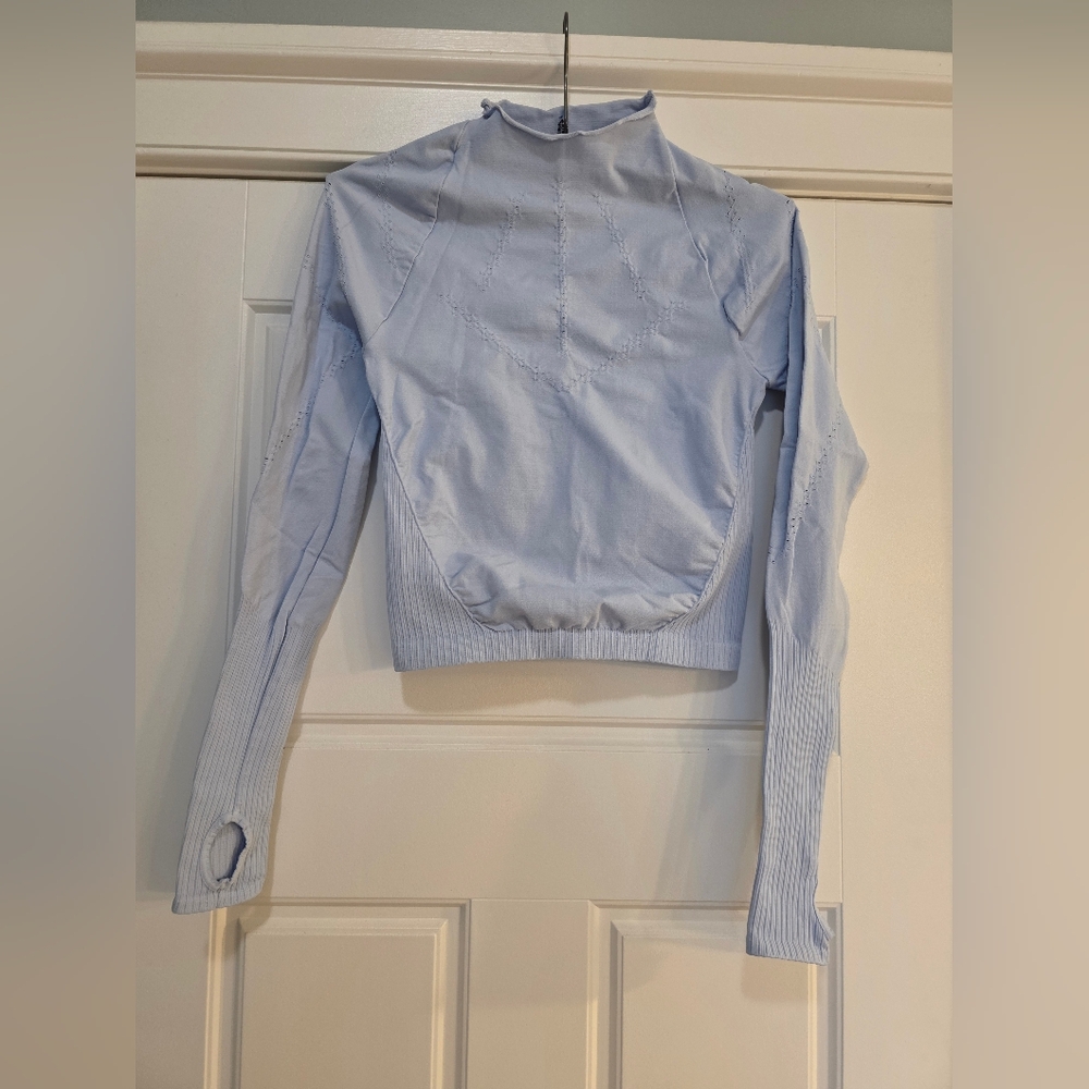 NWOT FP Movement Good Karma High Neck Top Sz M/L - Picture 6 of 7